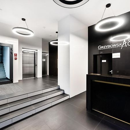 Grzybowska Luxury Apartment وارسو المظهر الخارجي الصورة
